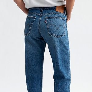 Levi’s wedgie jeans